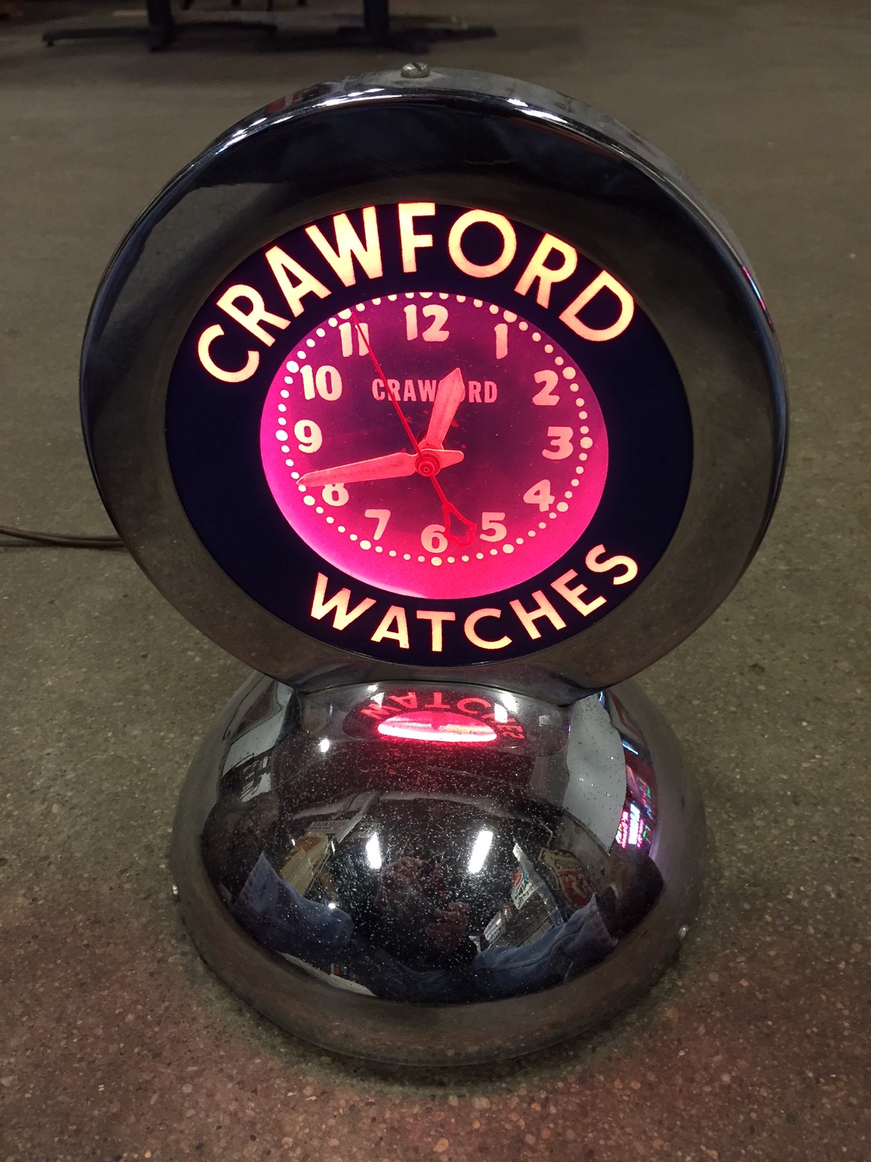 Glo-Dial countertop clock low-res