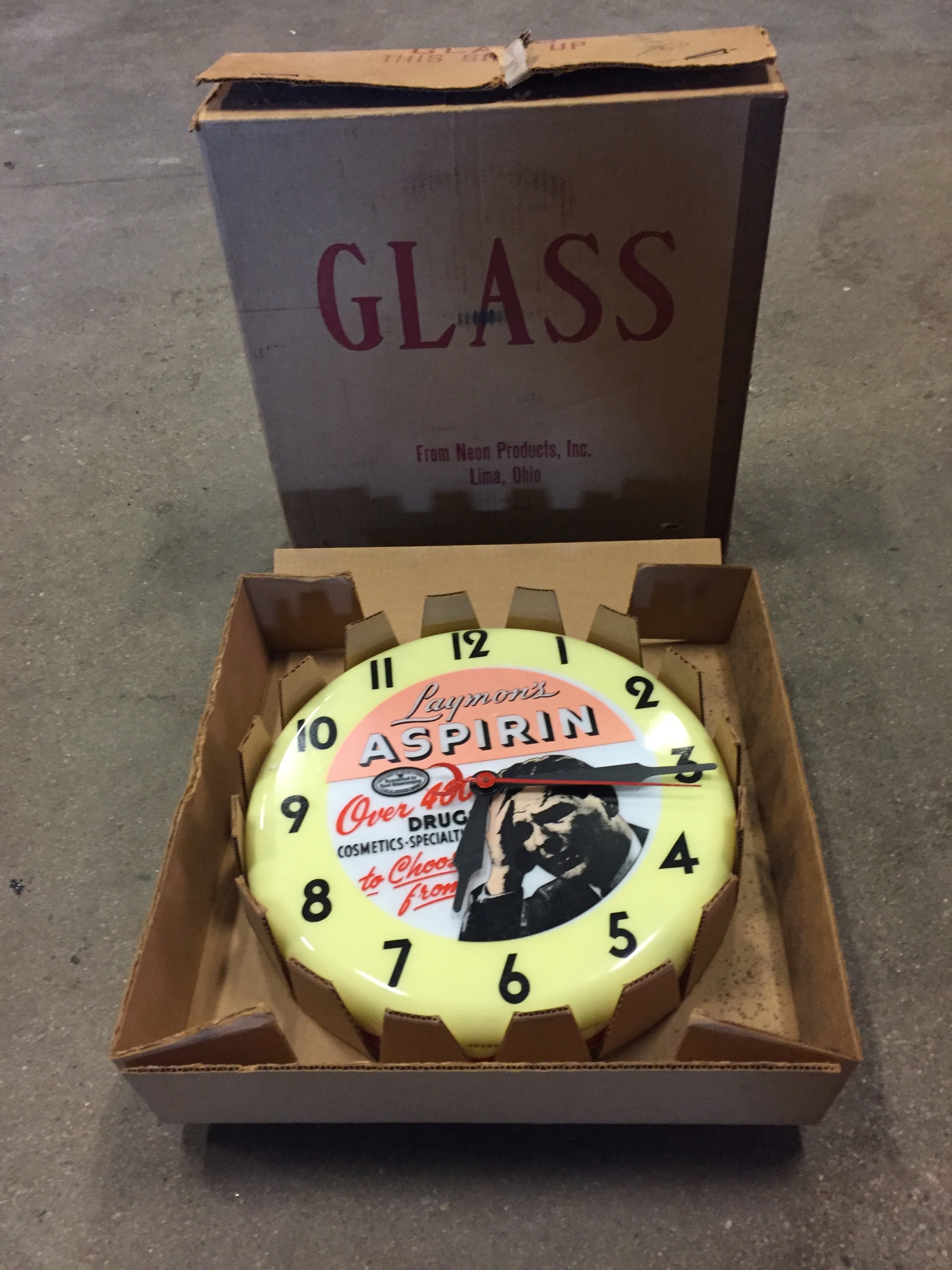clock with box