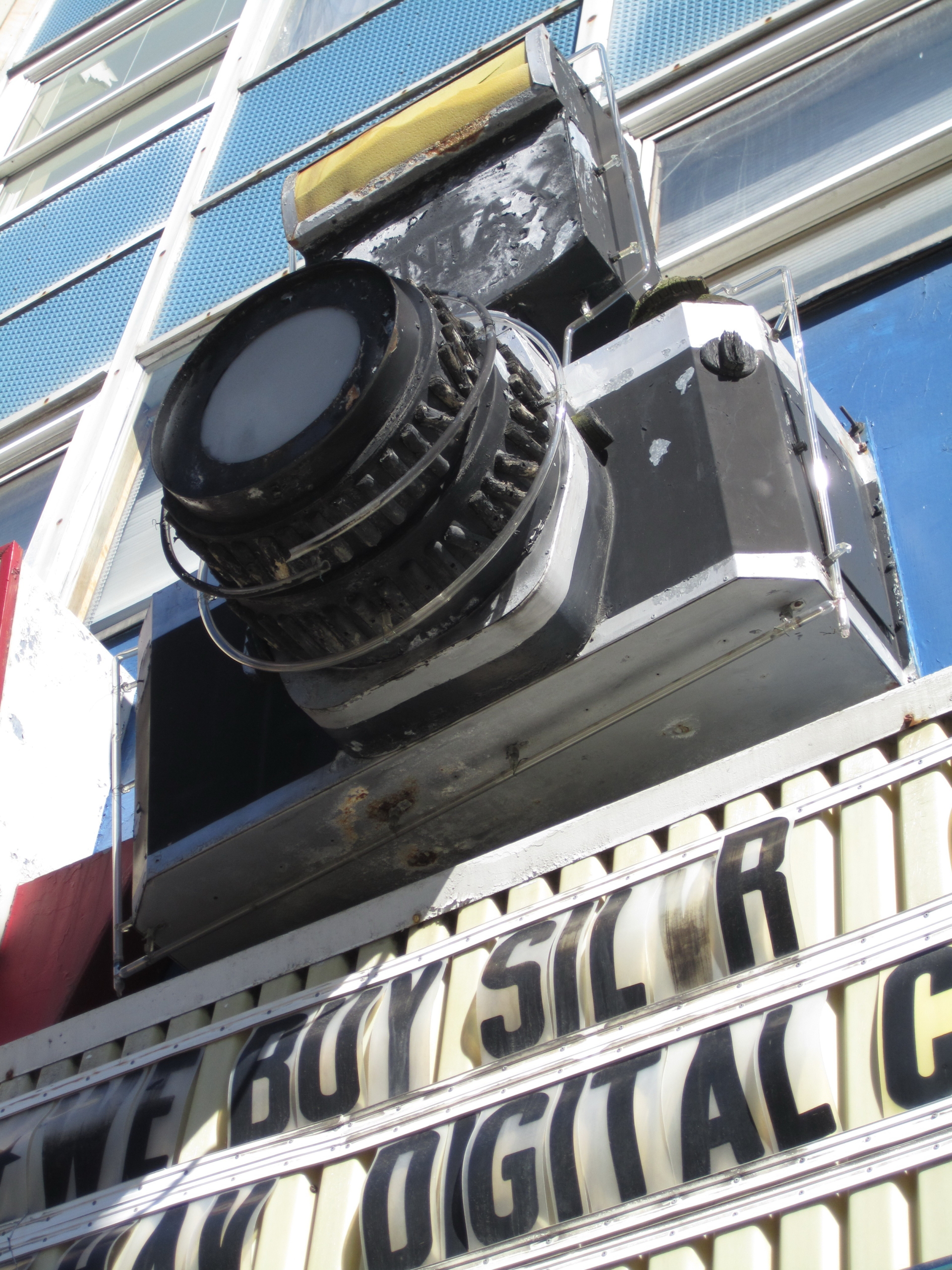 camera close-up2